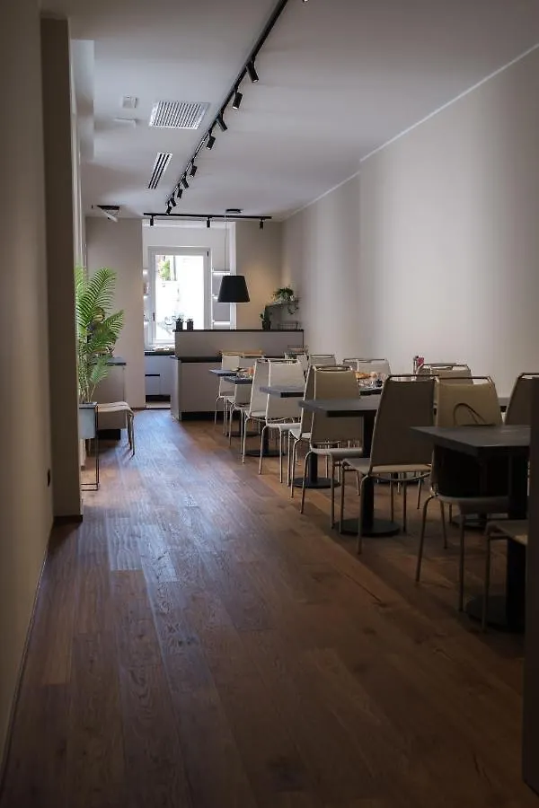 Palazzo Danisi Rooms&Suites Bari Nocleg ze śniadaniem