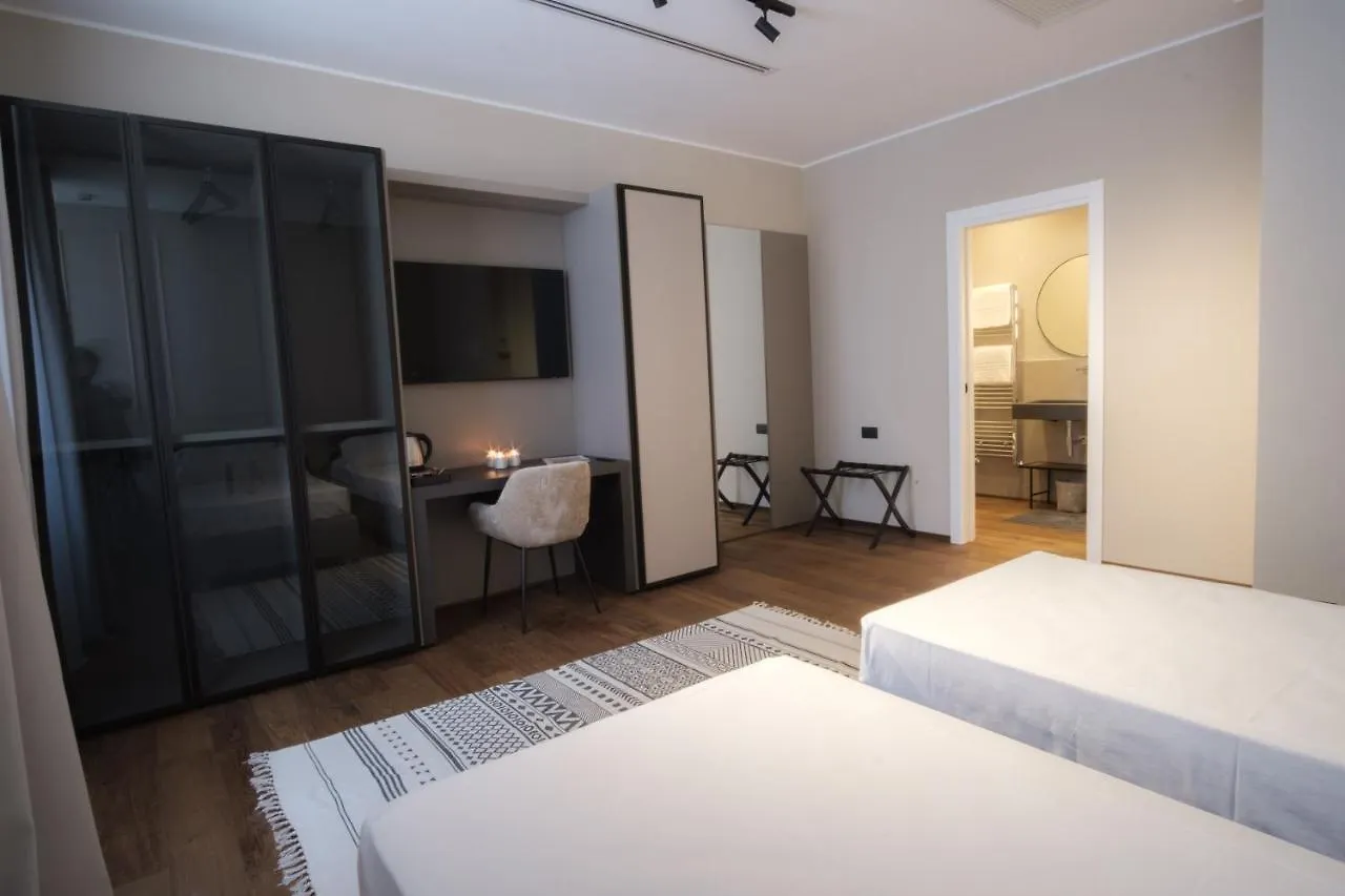 *** Bed & Breakfast Palazzo Danisi Rooms&Suites Bari Itálie
